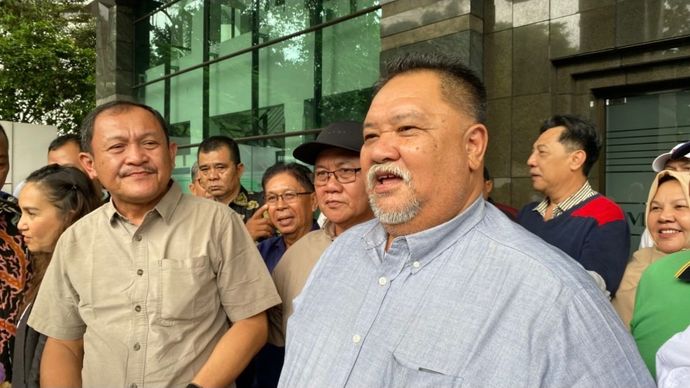 Rifai Tajudin dan Yevri Sudianto. 