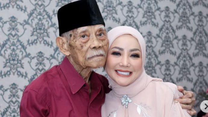 Ayah Kristina Meninggal Dunia