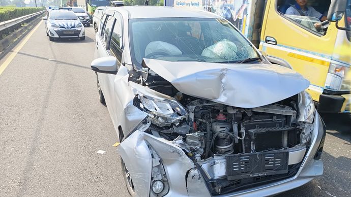 Kecelakaan di Tol JORR KM 38 B Arah Bambu Apus