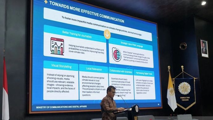 Selasa, 3 Juni 2025, di Yogyakarta. Wakil Menteri Komunikasi dan Digital Republik Indonesia (Wamen Komdigi) Nezar Patria menjadi pembicara utama pada acara CONNECT! #8 yang diadakan oleh KONEKSI bekerja sama dengan UGM dengan judul Media Communication on Climate Change Policies.