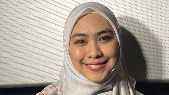 Oki Setiana Dewi