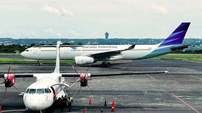 Ilustrasi - Kamis, 16 Januari 2025, Bali. Pesawat Garuda Indonesia di Bandara Internasional Ngurah Rai Bali. 