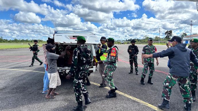 Prajurit TNI Gugur Ditembak 