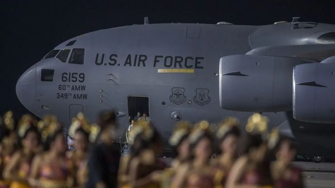 Pesawat angkut berat US Air Force (USAF) jenis Boeing C-17A Globemaster III