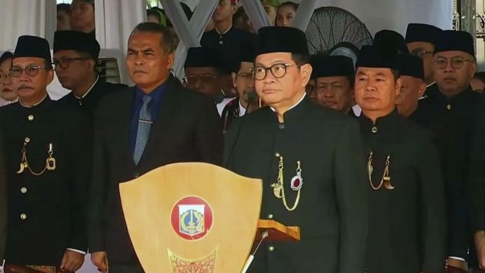 Pada Minggu, 22 Juni 2025, Gubernur DKI Jakarta Pramono Anung Wibowo memimpin upacara Hari Ulang Tahun (HUT) ke-498 Kota Jakarta di Lapangan Monas.