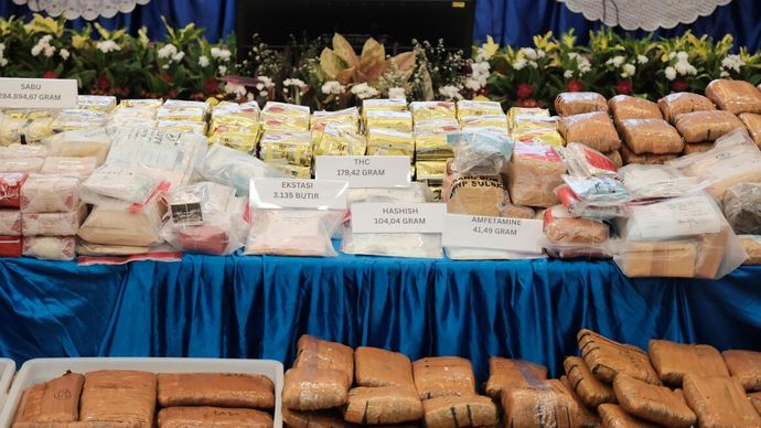 Direktorat Jenderal Bea dan Cukai Bersama Badan Narkotika Nasional (BNN) mengungkapkan hasil penindakan terhadap narkotika sepanjang April hingga Juni 2025.