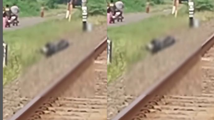 pemotor tewas dihantam kereta di Karawang