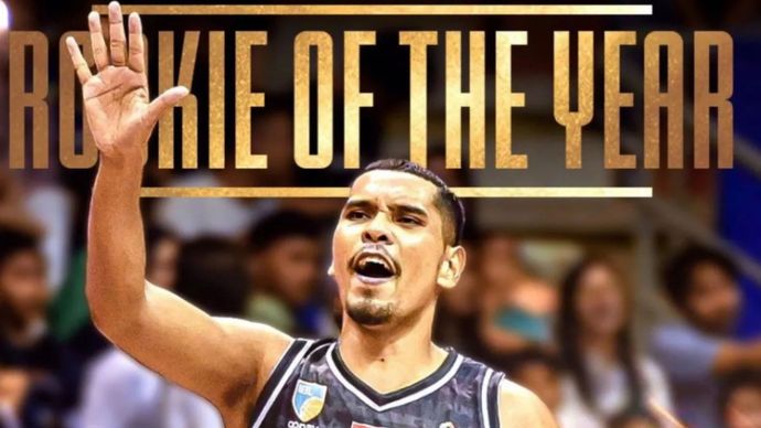 Dokumentasi - Sahid Kasim  pebasket Hangtuah Jakarta meraih gelar IBL Rookie of the Year 2025