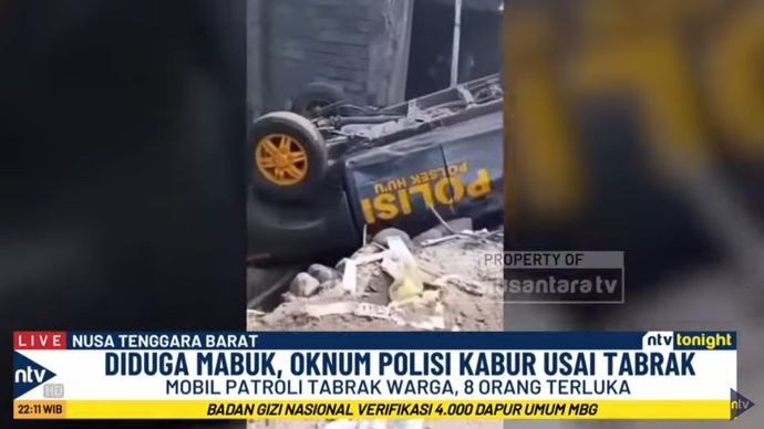 Insiden kecelakaan melibatkan mobil patroli polisi milik Polsek Hu'u terjadi di Desa Hu'u, Kabupaten Dompu, NTB.&nbsp; 