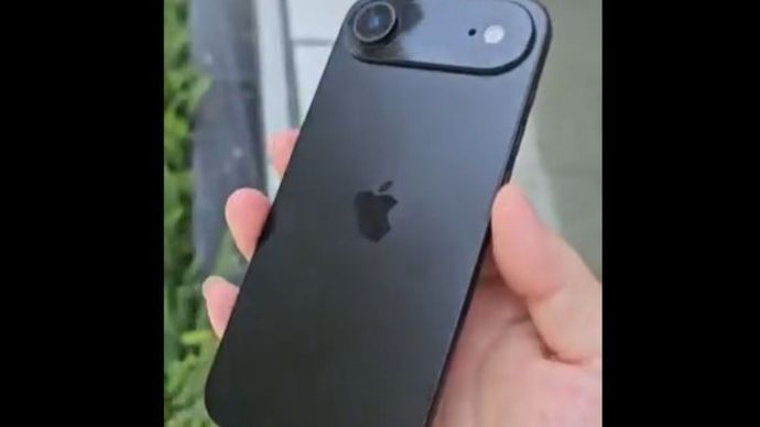 Dummy iPhone 17 Air Black. (Foto: Tangkapan layar X @MajinBuOfficial)