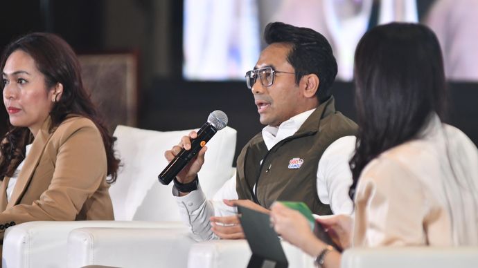 Direktur Sumber Daya Manusia (SDM) Pertamina Andy Arvianto .