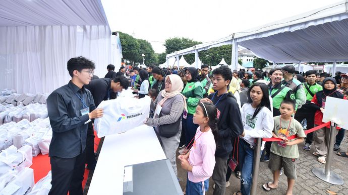 Seribu Senyum Anak Indonesia dari Seribu Seragam Sekolah Bersama Pertamina.
