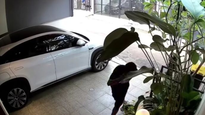 Bukti CCTV di rumah Rafael 