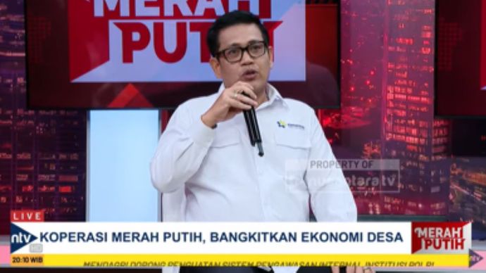 Deputi Bidang Pengembangan Usaha Koperasi Kemenkop, Panel Barus dalam program Merah Putih di Nusantara TV