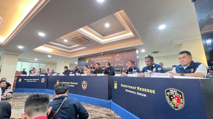 Polisi ungkap kasus kematian Arya Daru.