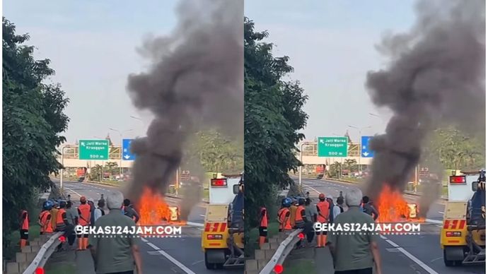 Mobil terbakar di ruas Tol JORR, jelang pintu keluar Jatiwarna, Kota Bekasi, Kamis (31/7/2025).