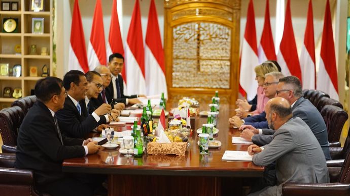 Menteri Pertanian (Mentan) Republik Indonesia, Andi Amran Sulaiman, menerima kunjungan Menteri Pertanian dan Pangan Kanada, Heath MacDonald, di Kantor Pusat Kementerian Pertanian (Kementan), Jakarta Selatan. 