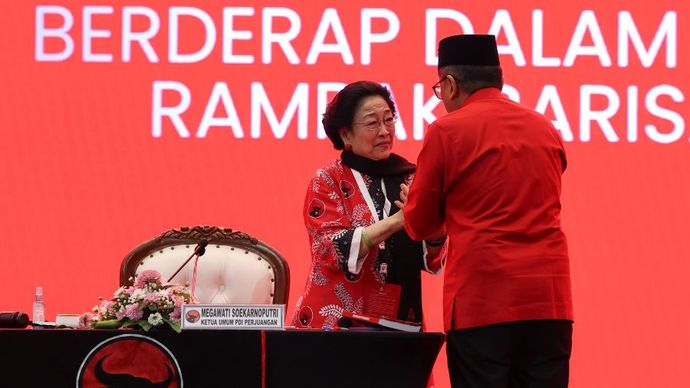 Ketua Umum PDI Perjuangan, Megawati Soekarnoputri dan Sekretaris Jenderal PDIP Hasto Kristiyanto.