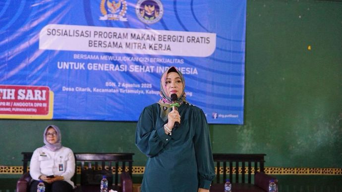 Anggota Komisi IX DPR RI Putih Sari bersama Badan Gizi Nasional menggelar kolaborasi sosialisasi progam Makan Bergizi Gratis. (Foto: Istimewa)