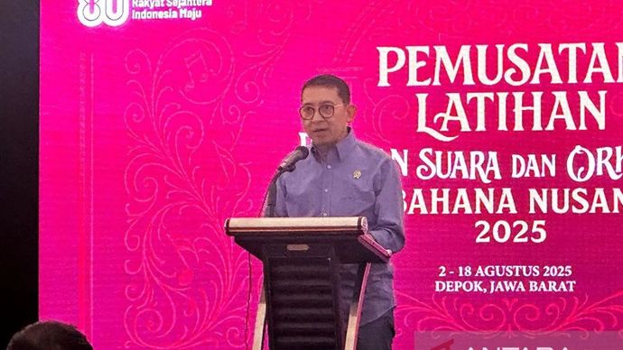 Menteri Kebudayaan Fadli Zon memberikan podato pada acara pembukaan GBN, di Depok, Jawa Barat, Minggu (3/8/2025).