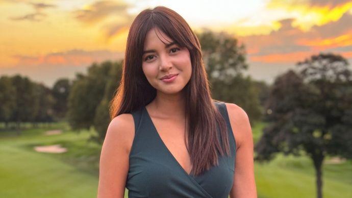 Aurelie Moeremans 