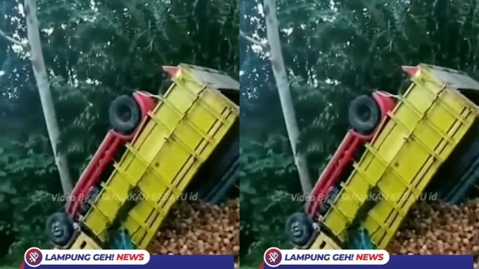 Diduga rem blong, truk muatan kelapa terguling di Jalan Lintas Barat, Pekon Sedayu, Kecamatan Semaka, Kabupaten Tanggamus, Lampung, Senin (4/8).