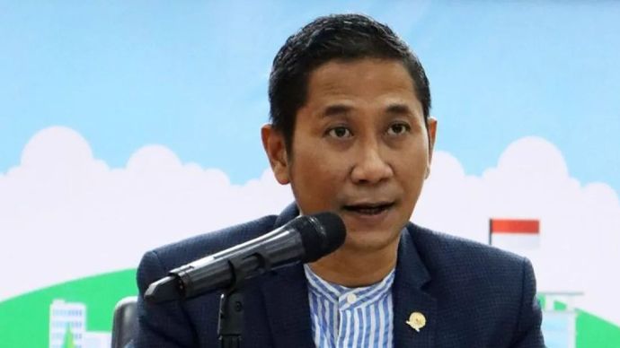 Anggota dan Juru Bicara Komisi Yudisial (KY) Mukti Fajar Nur Dewata di Gedung KY, Jakarta.