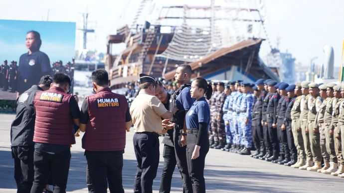 Menteri Imigrasi dan Pemasyarakatan Kukuhkan Satuan Tugas (Satgas) Patroli Imigrasi