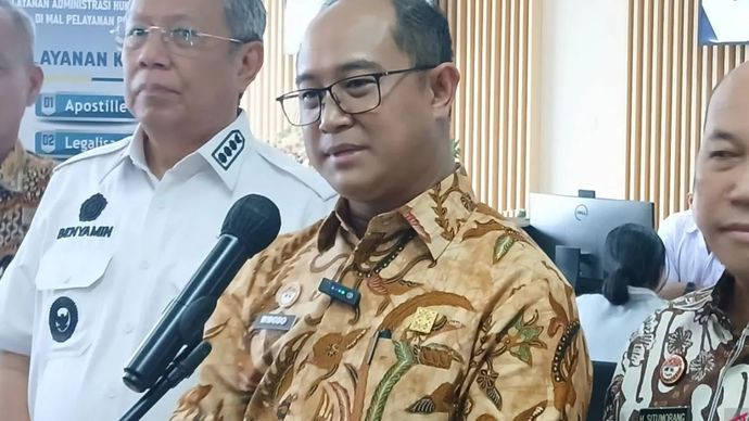 Direktur Jenderal Administrasi Hukum Umum (Dirjen AHU) Widodo (Azmi Samsul Maarif)