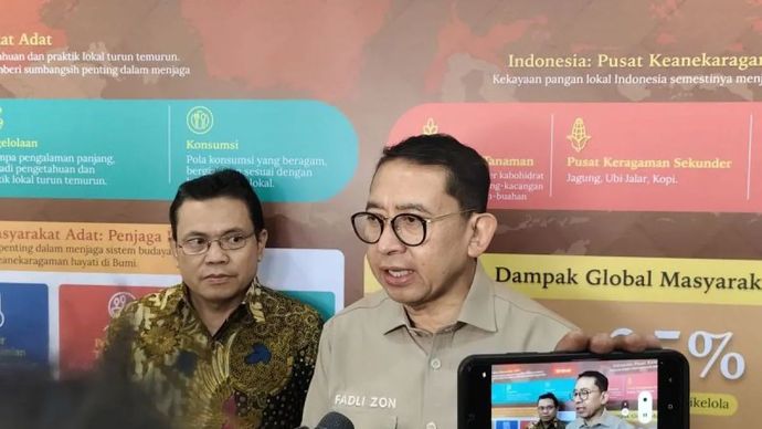 Menteri Kebudayaan Fadli Zon saat ditemui awak media di Kantor Kementerian Kebudayaan, Jakarta, Kamis, 7 Agustus 2025.