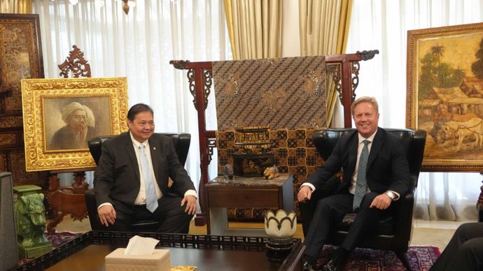 Menteri Koordinator Bidang Perekonomian Airlangga Hartarto menerima kunjungan Menteri Perdagangan dan Investasi Selandia Baru Todd McClay.  