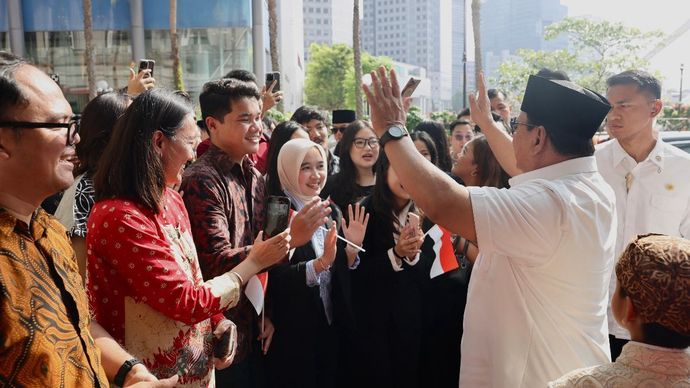 Diaspora Indonesia Sambut Hangat Prabowo di Singapura