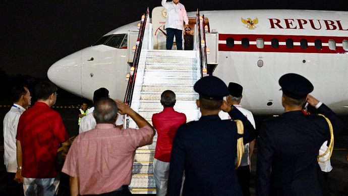 Prabowo Akhiri Kunjungan di Singapura Usai Hadiri Parade Hari Nasional 2025