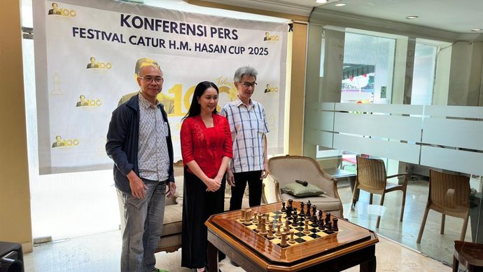 H.M. Hasan bukan sekadar penikmat catur&mdash;beliau adalah pelaku dan penggerak. Sepanjang hayatnya, ia mendukung puluhan kejuaraan di tanah air baik sebagai donatur maupun sponsor, untuk mendorong perkembangan para pecatur muda Indonesia
