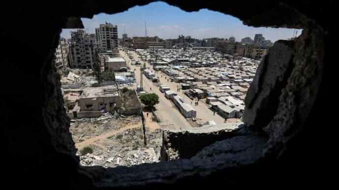 Tenda untuk pengungsi Palestina terlihat di tempat penampungan sementara di Kota Gaza, pada 4 Agustus 2025. ANTARA/Xinhua/Rizek Abdeljawad