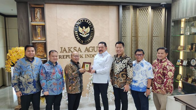 Direksi Nusantara TV Audiensi dengan Jaksa Agung.