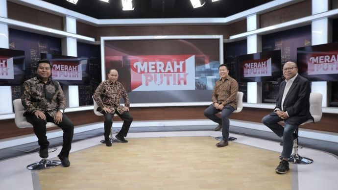 Menteri Koperasi (Menkop), Budi Arie Setiadi saat kunjungan ke NT Tower, Pulomas Selatan, Kayu Putih, Pulo Gadung, Jakarta Timur (Jaktim), Rabu (13/8/2025).