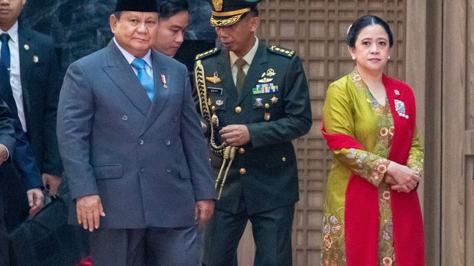 Ketua DPR RI Puan Maharani bersama Presiden Prabowo Subianto. 