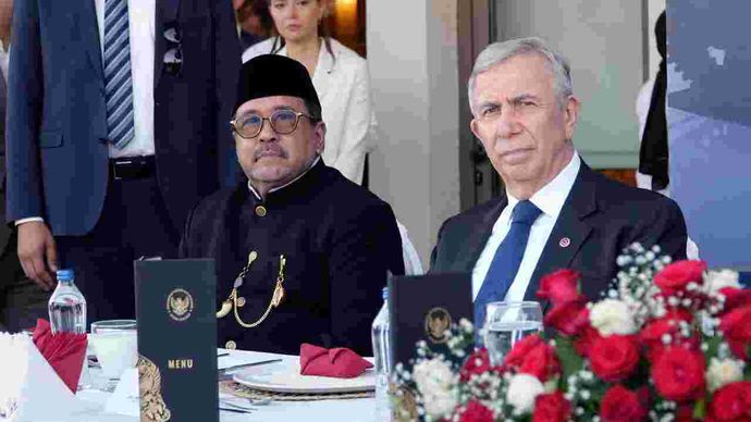 Rano Karno di Turki