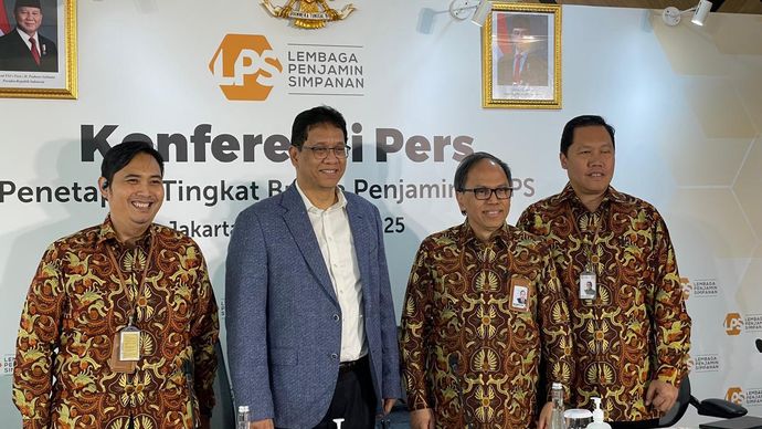 Lembaga Penjamin Simpanan (LPS) memangkas tingkat suku bunga penjaminan simpanan rupiah di bank umum sebesar 25 basis poin (bps) menjadi 3,75 persen. 