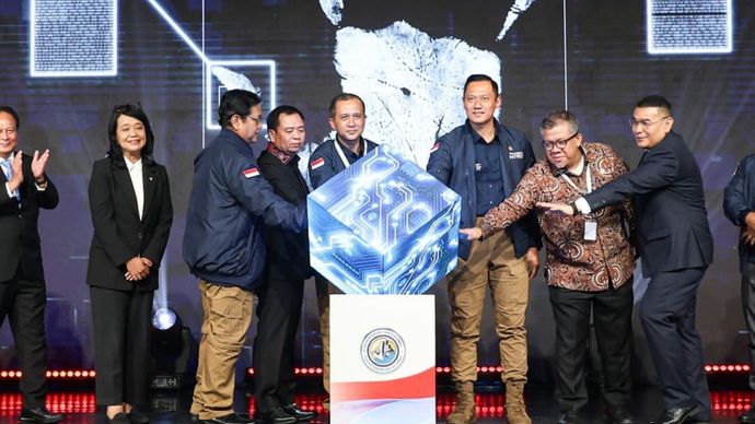 Pelepasan 2.000 personel Tim Ekspedisi Patriot Kementerian Transmigrasi. 