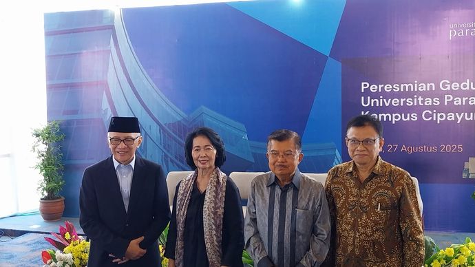 Wapres ke-10 dan 12 M Jusuf Kalla, Rektor Paramadina Prof Didik J Rachbini saat peresmian gedung Universitas Paramadina, Cipayung, Jakarta Timur, Rabu, 27 Agustus 2025. 