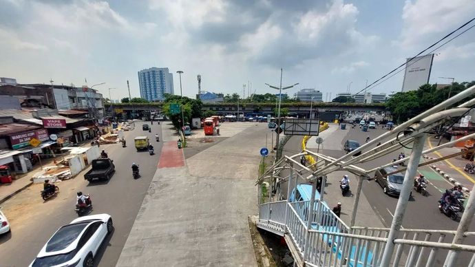 Suasana kawasan Kampung Melayu, Jakarta Timur pada Jumat, 29 Agustus 2025.
