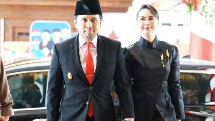 Arsip - Wakil Gubernur Jawa Timur Emil Elestianto Dardak, saat menghadiri rapat paripurna istimewa di kantor DPRD Jatim, Surabaya, Jumat (15/8).