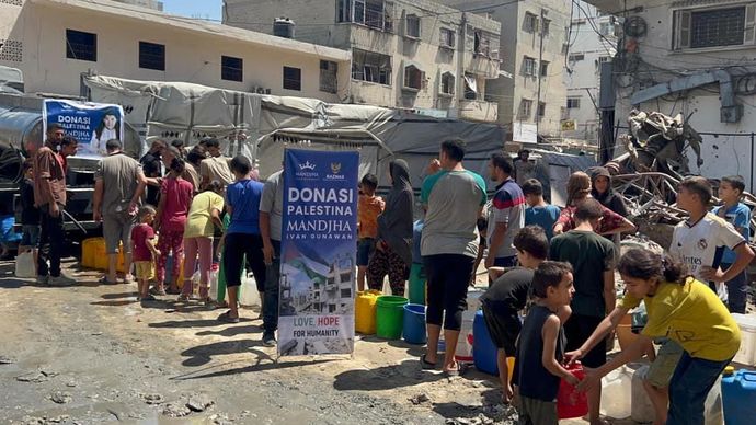 penyaluran  Air Bersih 45.000 Liter bagi&nbsp;Warga&nbsp;Palestina 