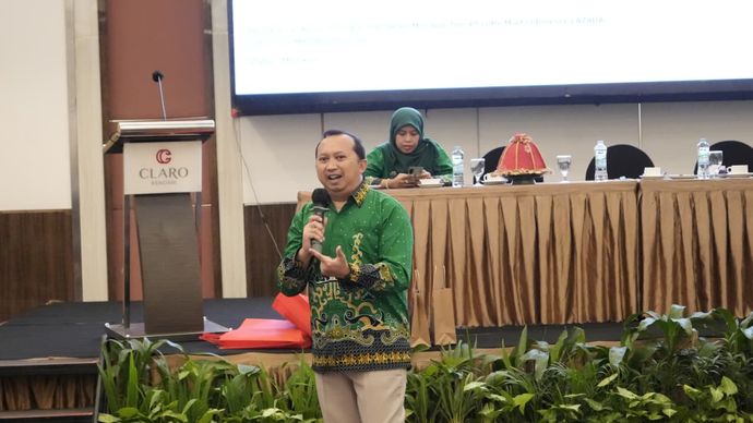 Badan Gizi Nasional (BGN) menggelar Pelatihan Pemberdayaan Komunitas Masyarakat dalam mendukung program Makan Bergizi (MBG). Pelatihan ini bertempat di Hotel Claro Kendari pada 5 September 2025.