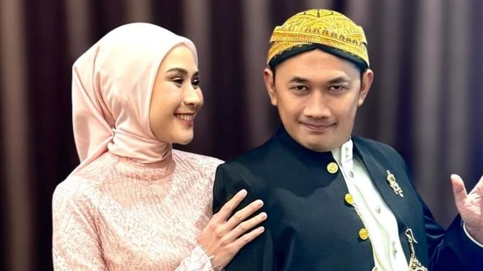 Zaskia Mecca, Hanung Bramantyo
