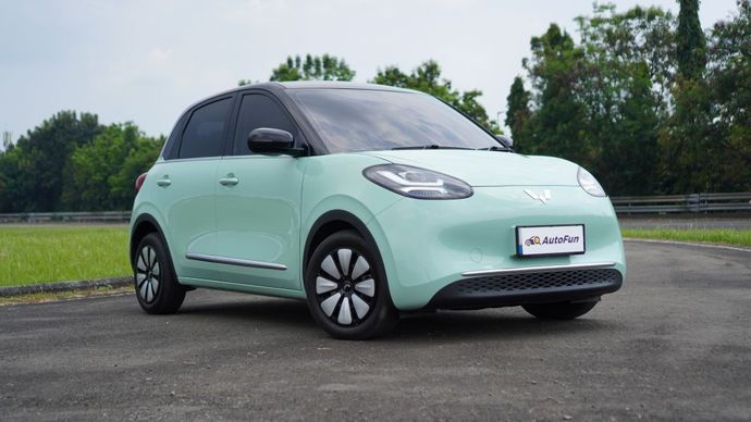 Wuling BinguoEV meraih predikat &quot;Choice for My Partner&quot; dalam Family Car Recommendation 2025. (Foto: Istimewa)
