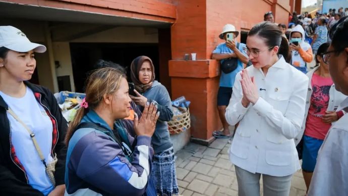 Menteri Pariwisata (Menpar) Widiyanti Putri Wardhana meninjau sejumlah lokasi di Bali yang terdampak banjir, pada Sabtu (13/9/2025).
