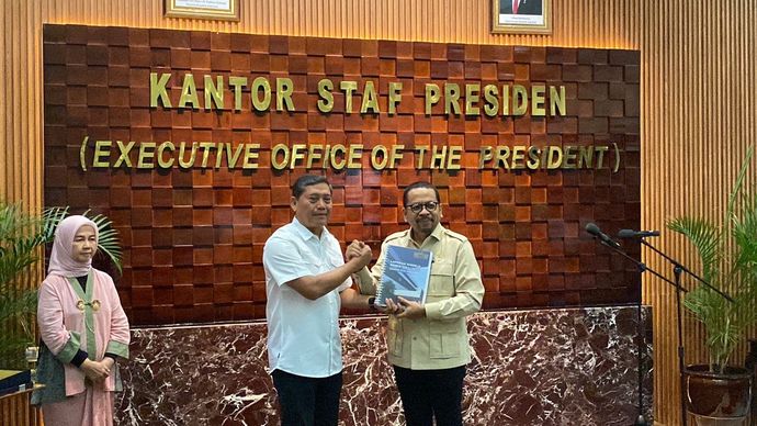 Serah Terima Jabatan Kepa Kantor Staf Presiden